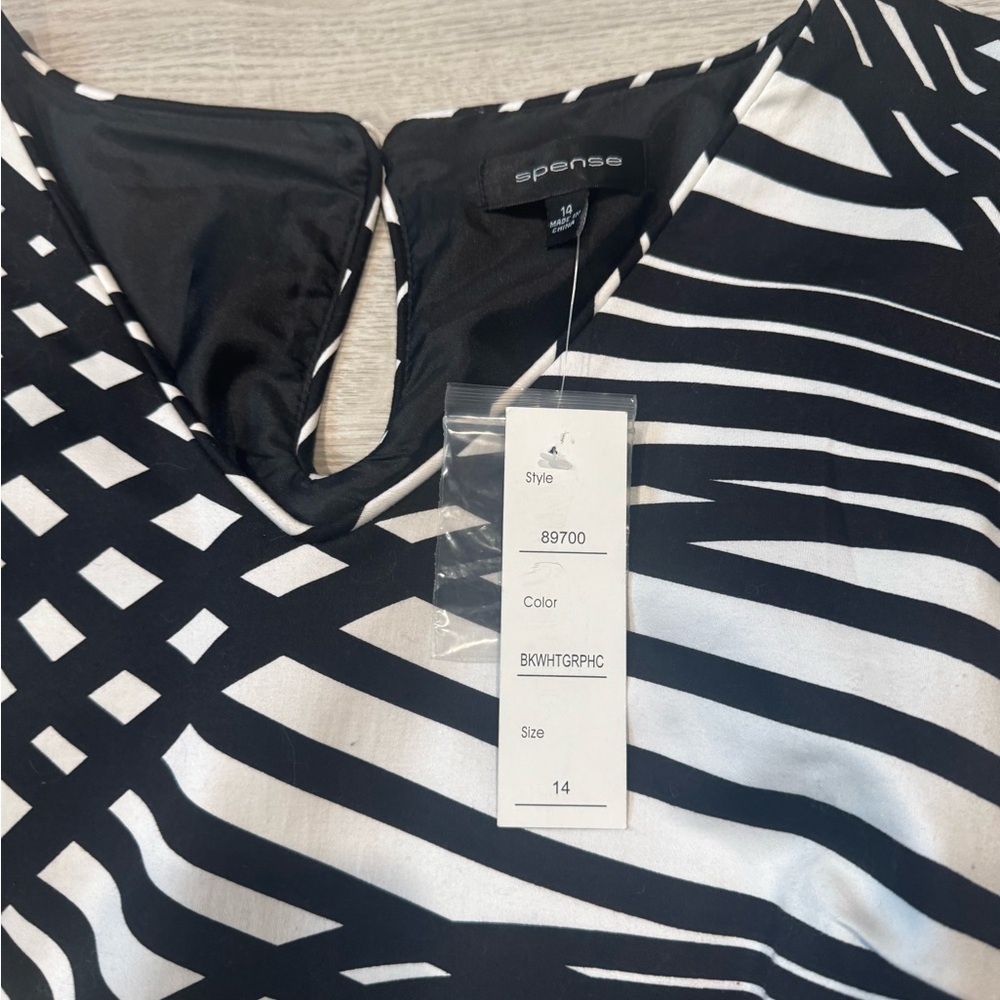 NWT Spense | Black & White Abstract Print Dress | Size 14 - Picture 2 of 5